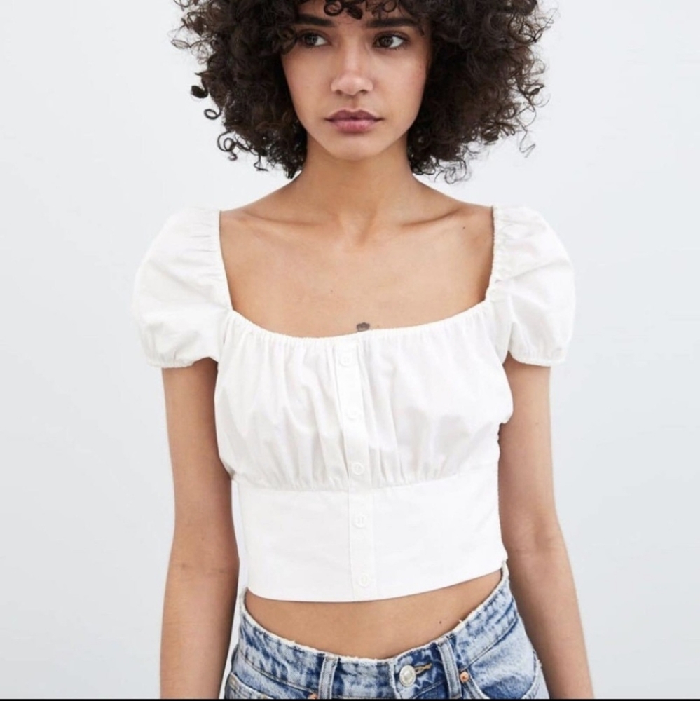 Pretty white top